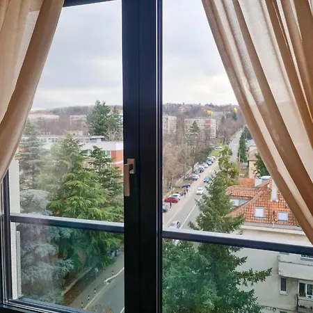 アパート Lumia ベオグラード